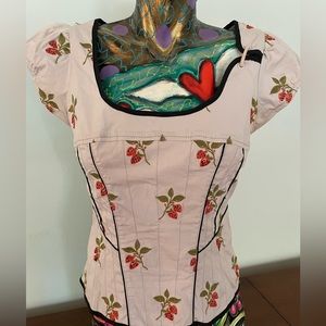 Vintage style beautiful top by Floreat